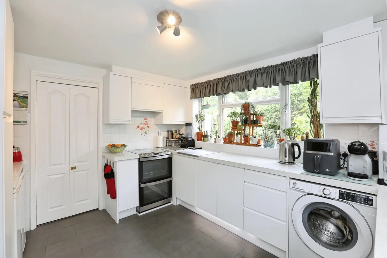 Southern Avenue, Redhill, RH1, photo 7