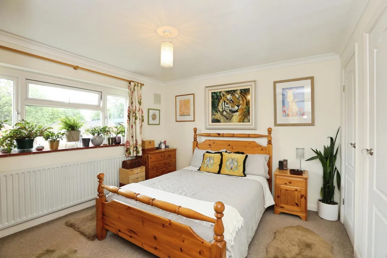 Southern Avenue, Redhill, RH1, photo 9