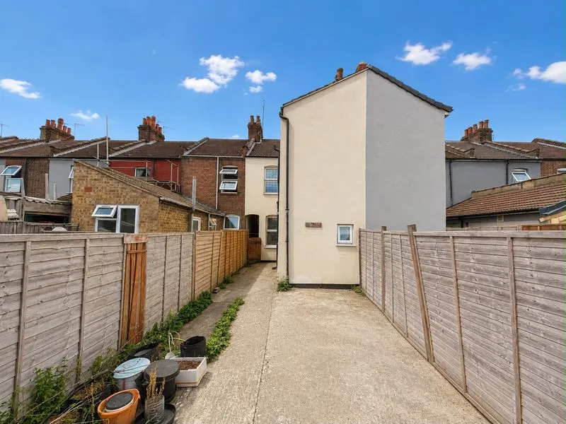 Oak Road, Luton LU4 8AD, photo 12