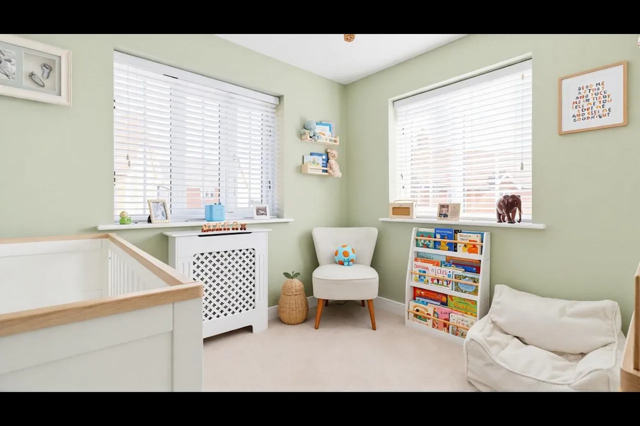 Preston Close, Bury St Edmunds, IP32, photo 9