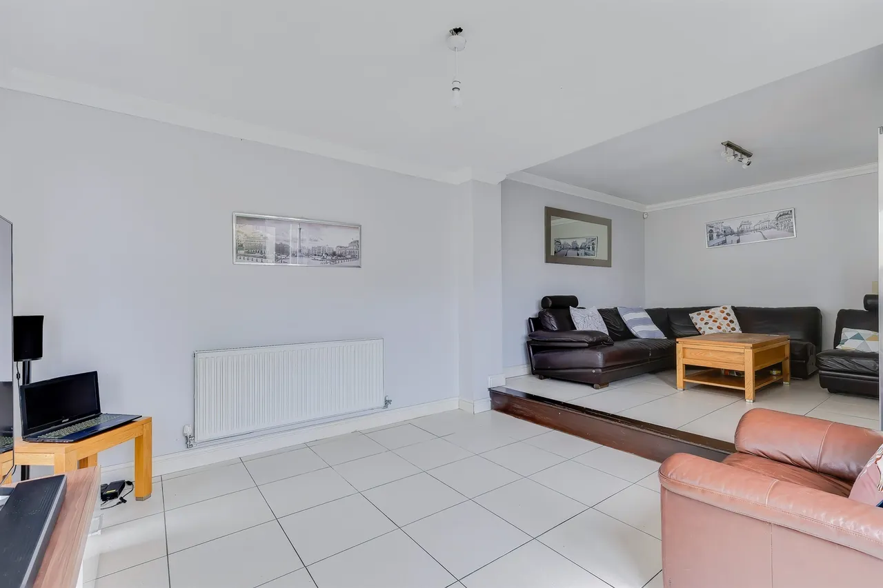 Cyncoed Place, Cardiff, CF23, photo 8