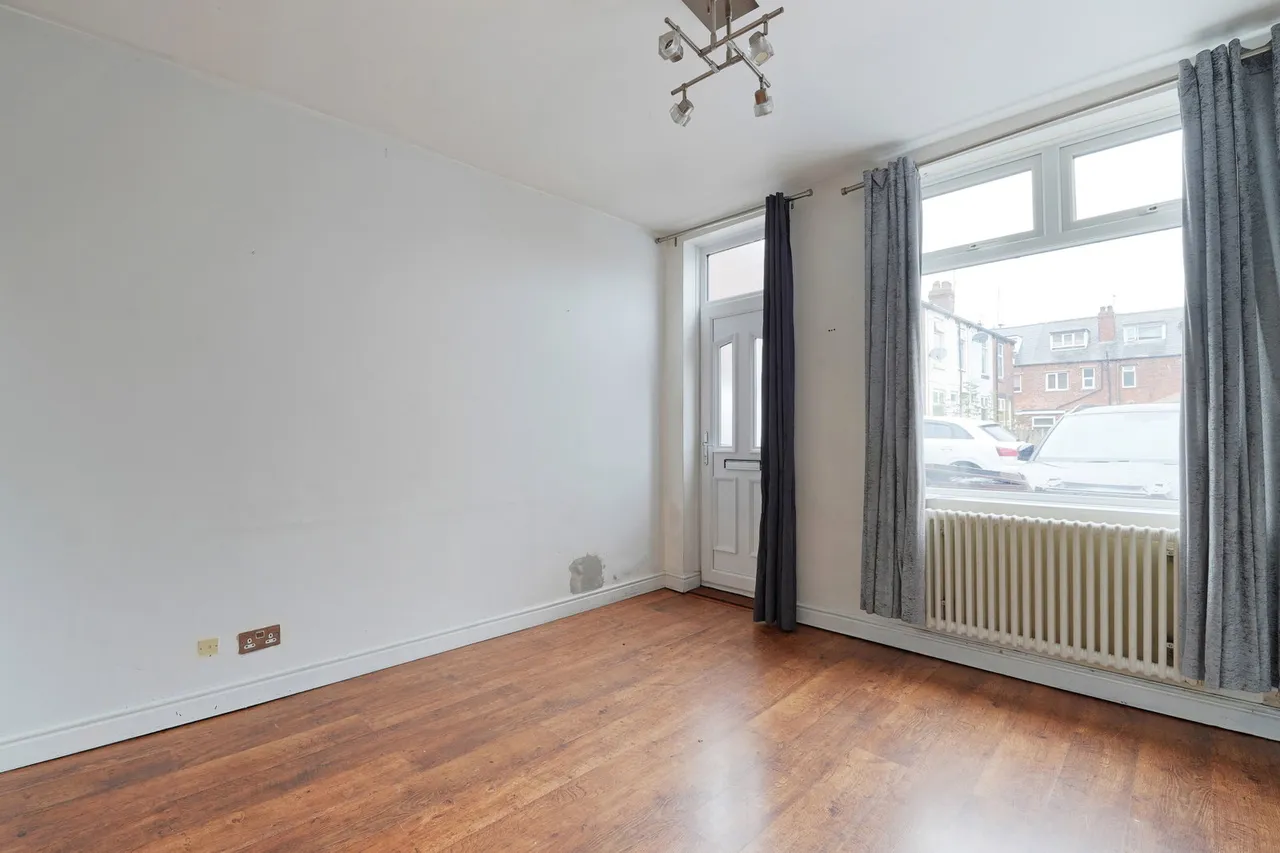 Holme Close, Sheffield, S6, photo 2