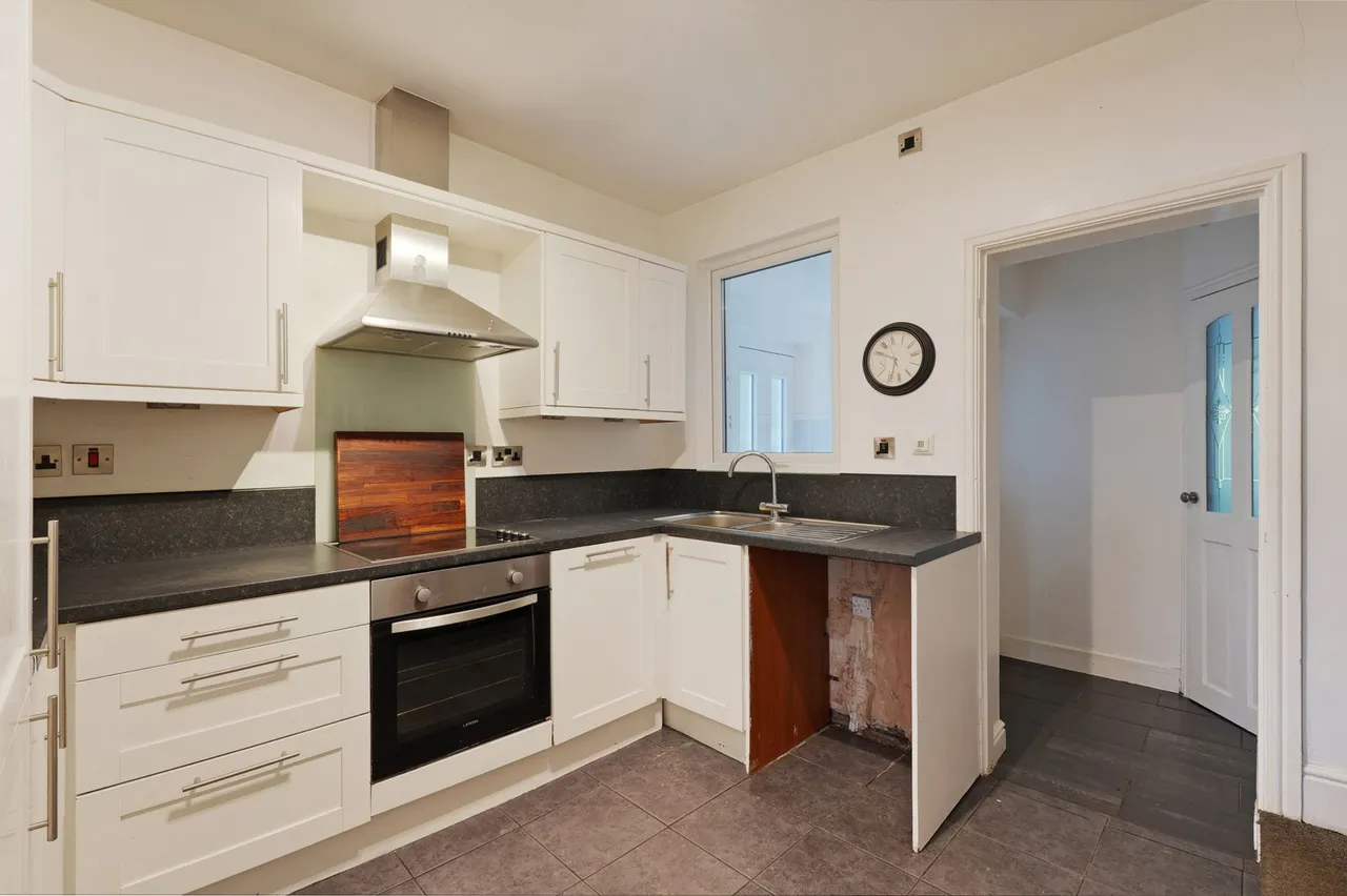Holme Close, Sheffield, S6, photo 6