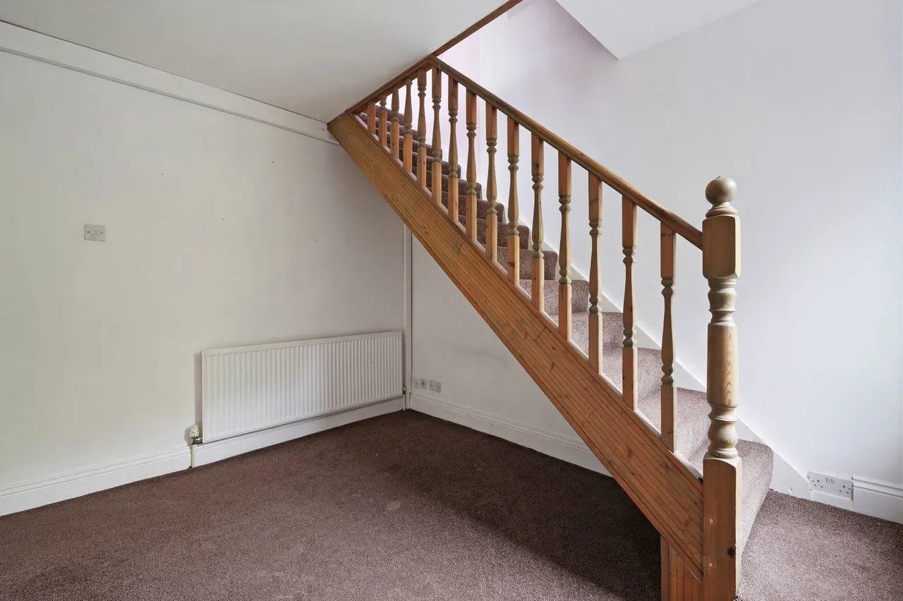 Holme Close, Sheffield, S6, photo 17