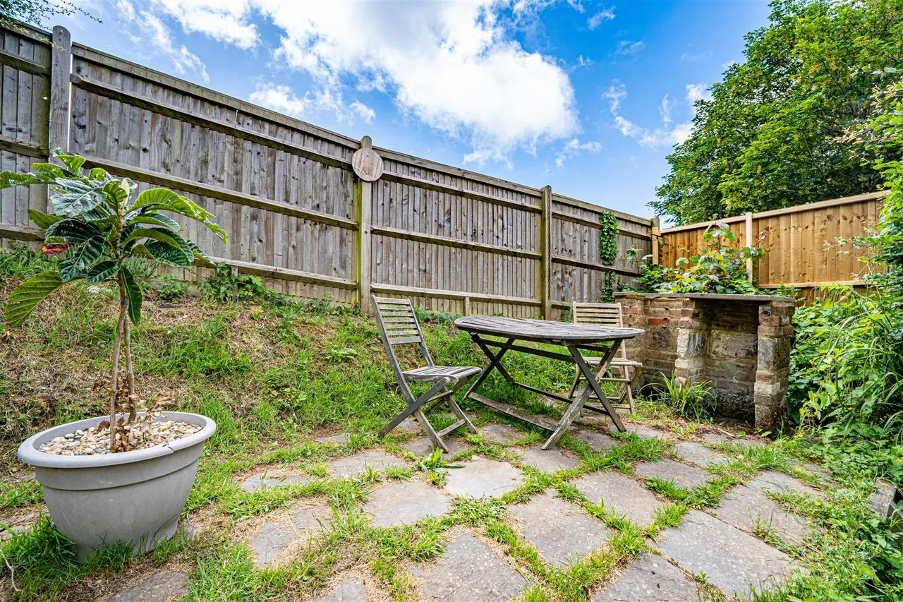 Pilot Road, Hastings, photo 16