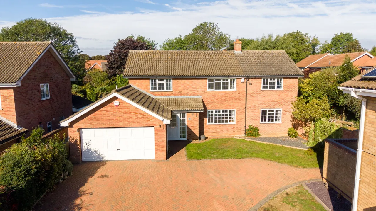 Wells Close on Barrowby Gate in Grantham, photo 38