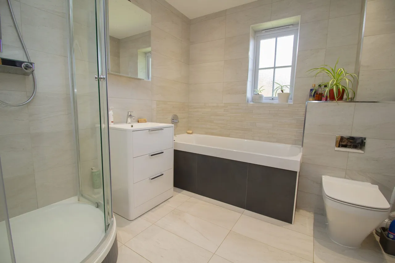 Fullerton Close, Fleet, GU51 1BJ, photo 14
