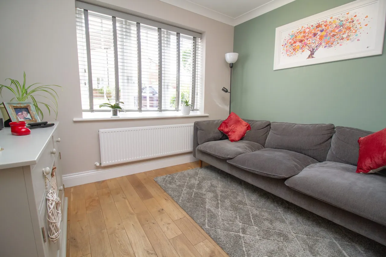 Fullerton Close, Fleet, GU51 1BJ, photo 8