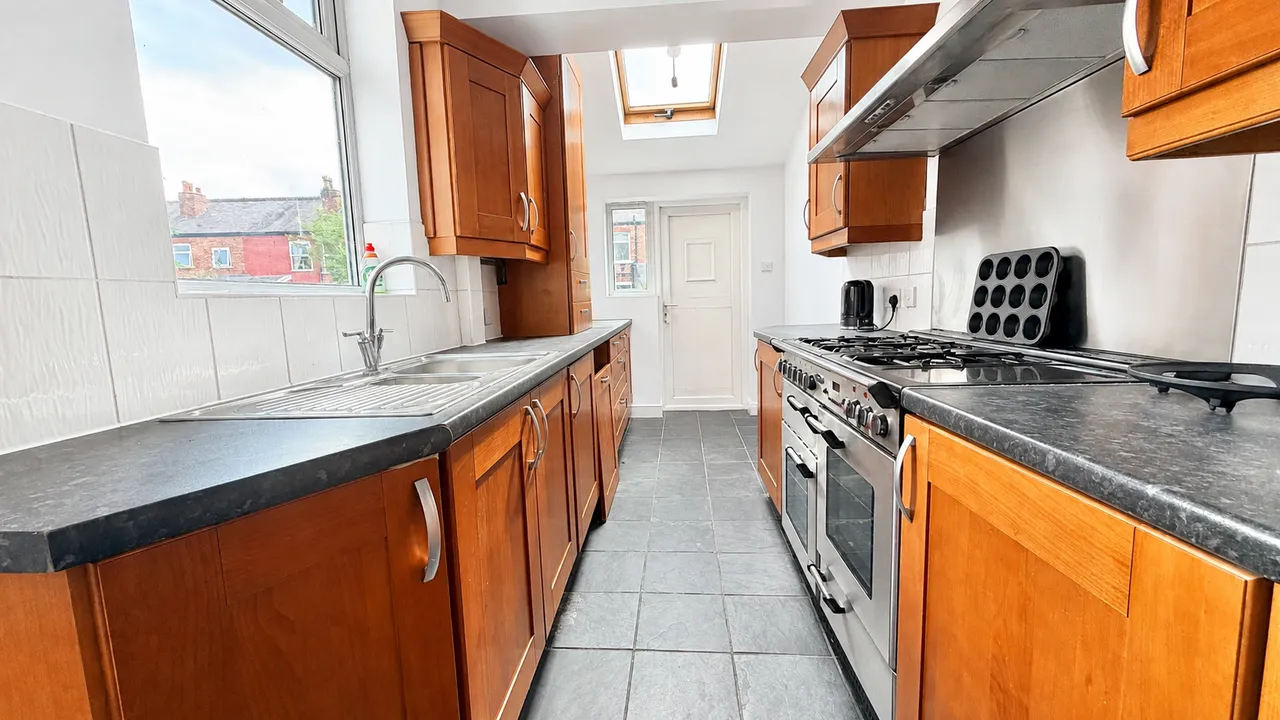 Heathside road, Cheadle Heath, SK3, photo 16
