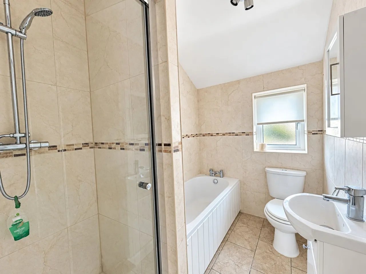 Annis Close, Alderley Edge, photo 11
