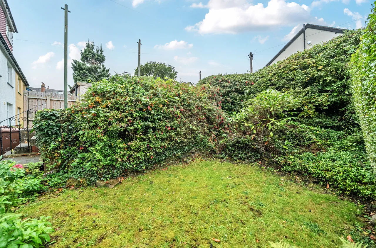 Buckingham Drive, Headingley, LS6, photo 21
