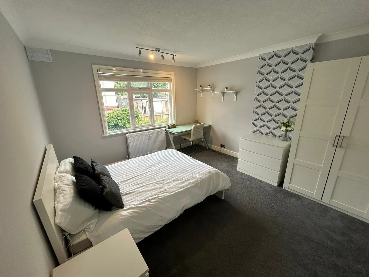 Buckingham Drive, Headingley, LS6, photo 10