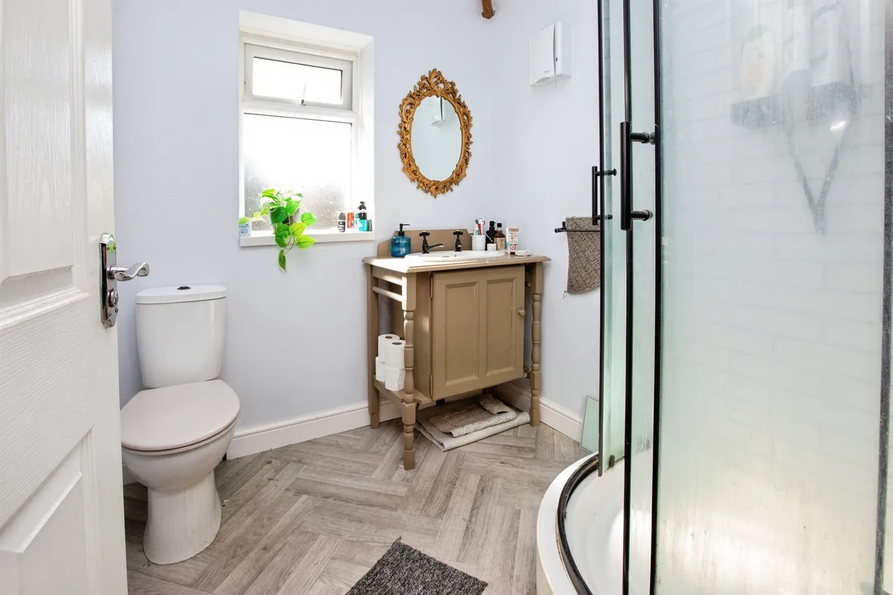 Willows Avenue, Alfreton, DE55, photo 8