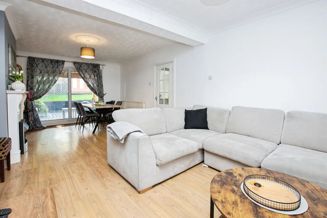 Willows Avenue, Alfreton, DE55, photo 4