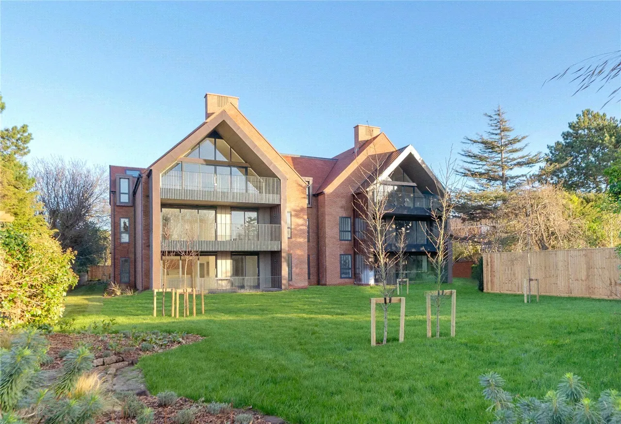 Meols Drive, CH48, photo 11
