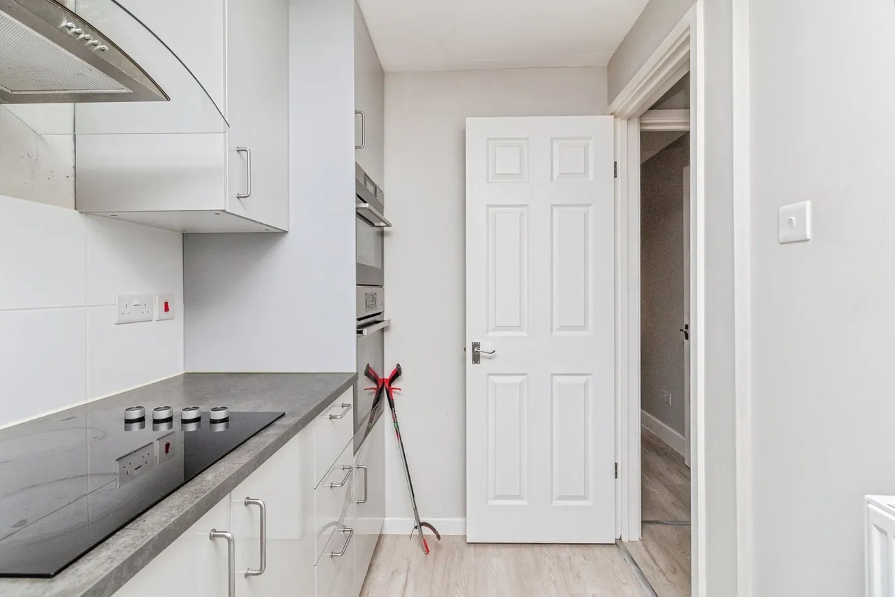 Albany Court, Stantonbury, MK14, photo 6