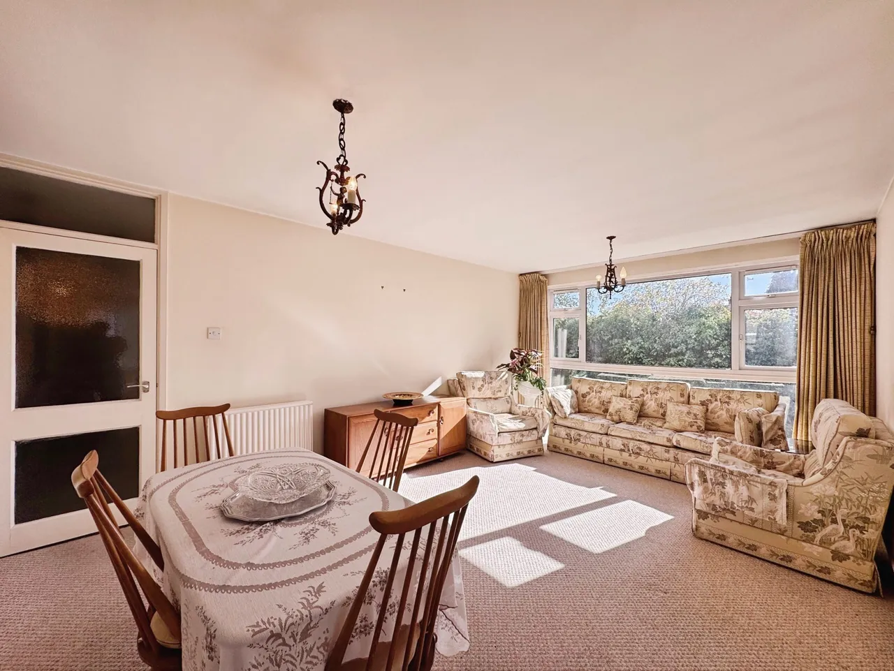 Stratton Close, Edgware, HA8, photo 6