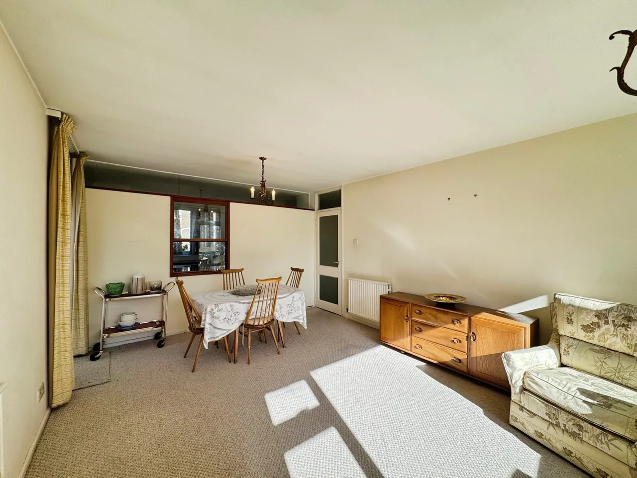 Stratton Close, Edgware, HA8, photo 5