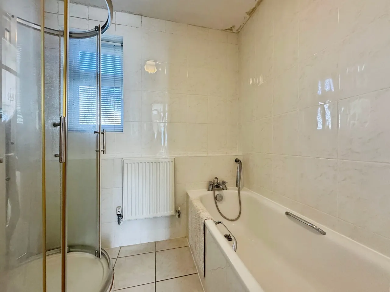 Stratton Close, Edgware, HA8, photo 4