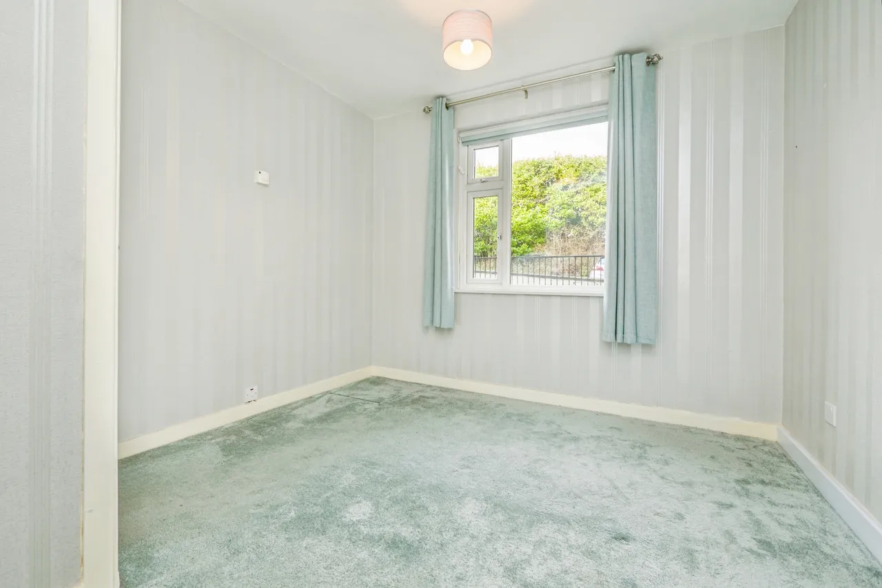 Park Road, Barry, photo 8