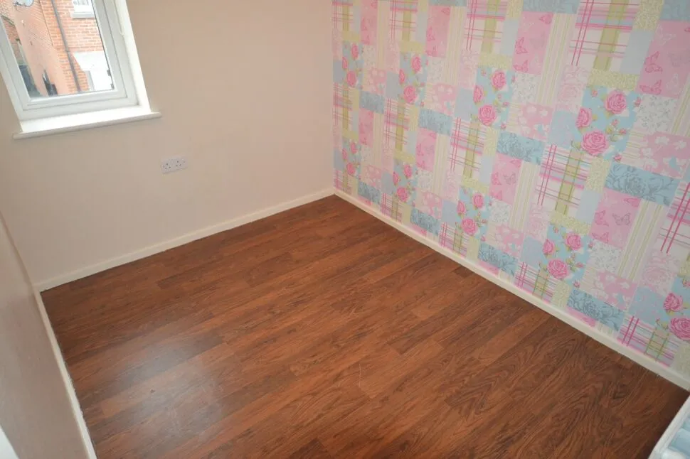 Gardiner Road, Marnel Park, Hampshire, RG24, photo 7