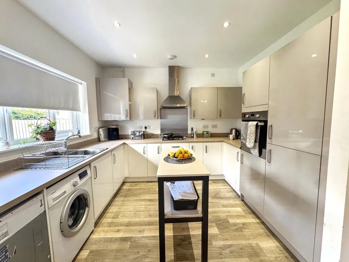 Maes Y Ffynnon, Abergele, LL22 9BF, photo 2