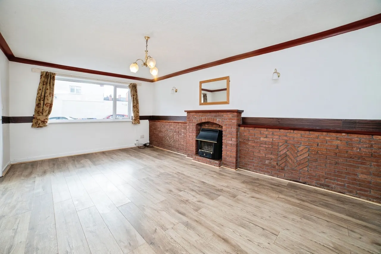 Bentinck Street, Hucknall, Nottingham, Nottinghamshire, NG15, photo 3