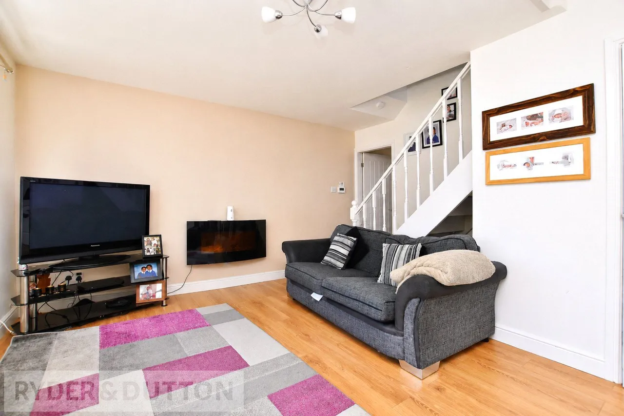 Leander Drive, Castleton, OL11, photo 6
