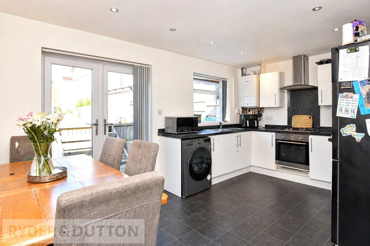 Leander Drive, Castleton, OL11, photo 3