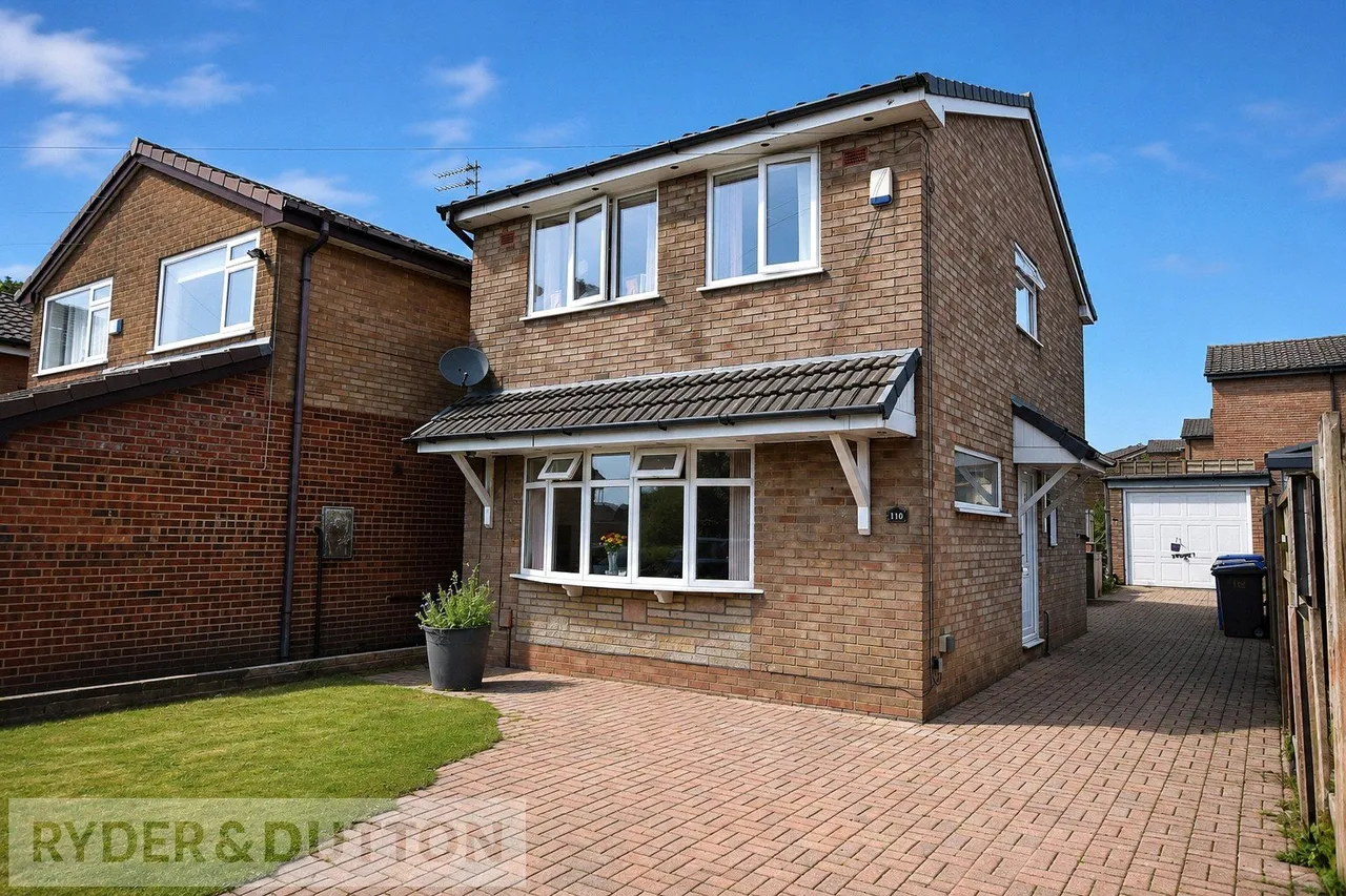 3 bed house for sale, Leander Drive, Castleton, OL11