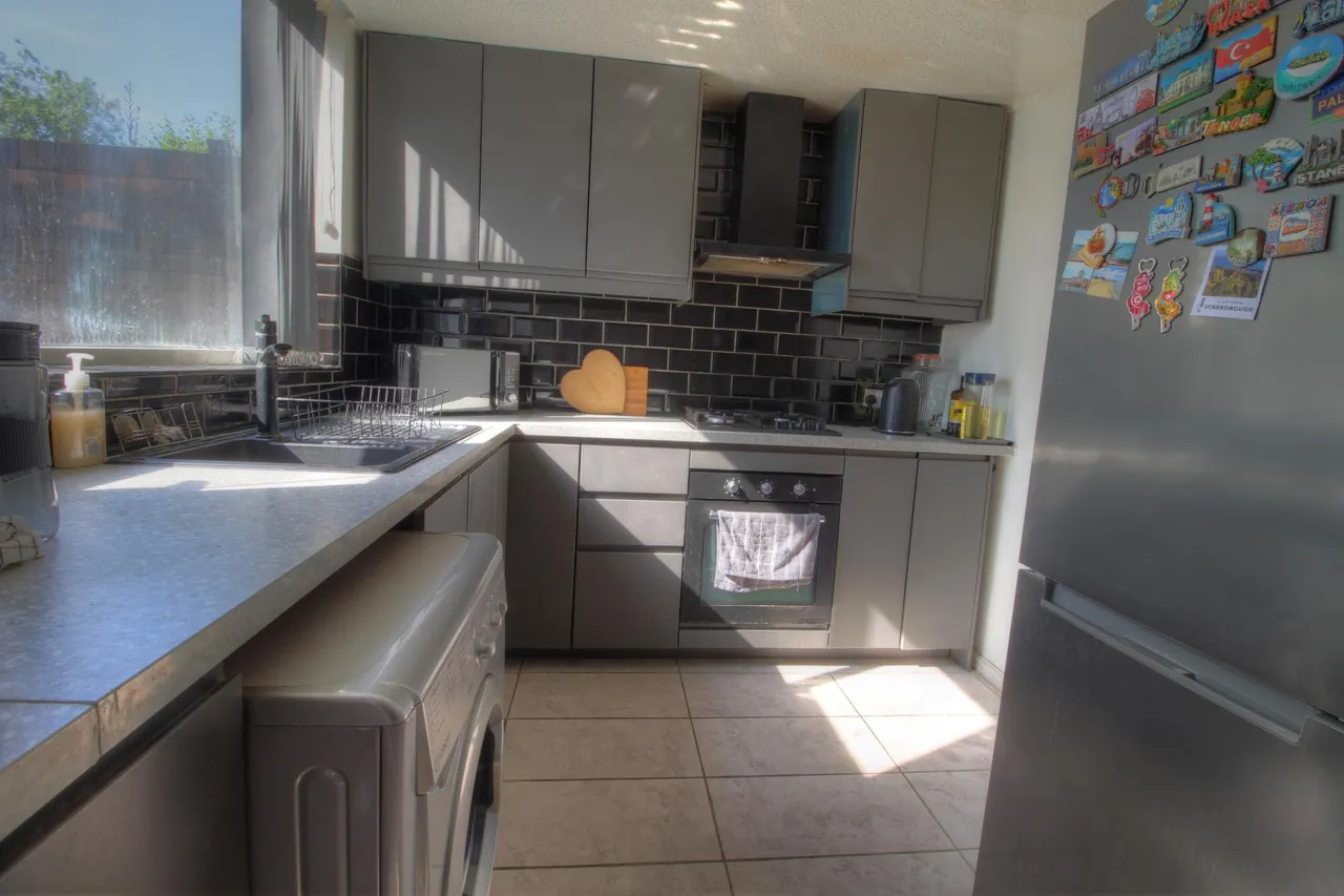 Croyde Close, Leicester, LE5, photo 2