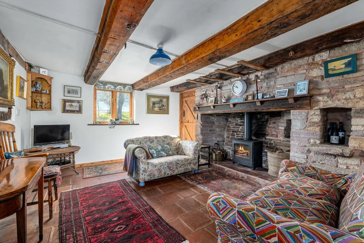 Dymock, GL18, photo 6