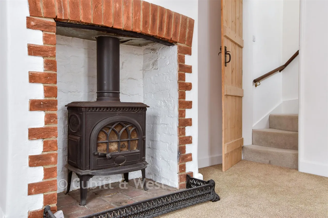 Maltravers Street, Arundel, BN18, photo 10