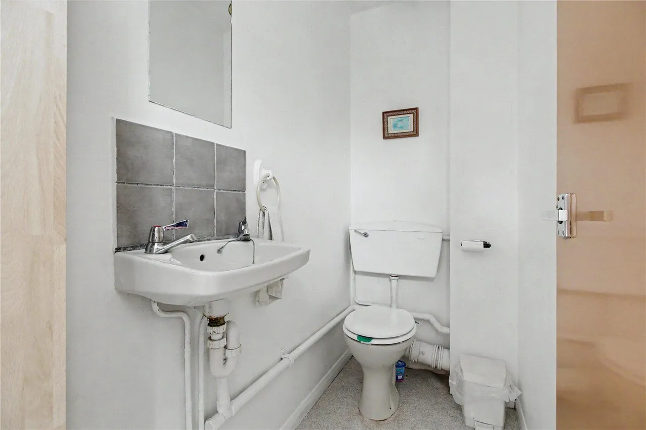 High Street, Wangford, NR34, photo 11