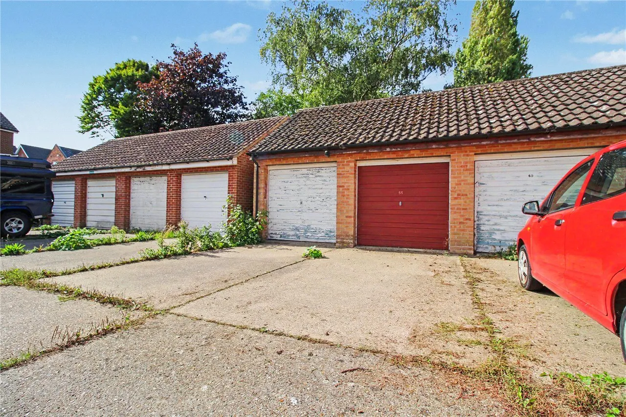 High Street, Wangford, NR34, photo 3