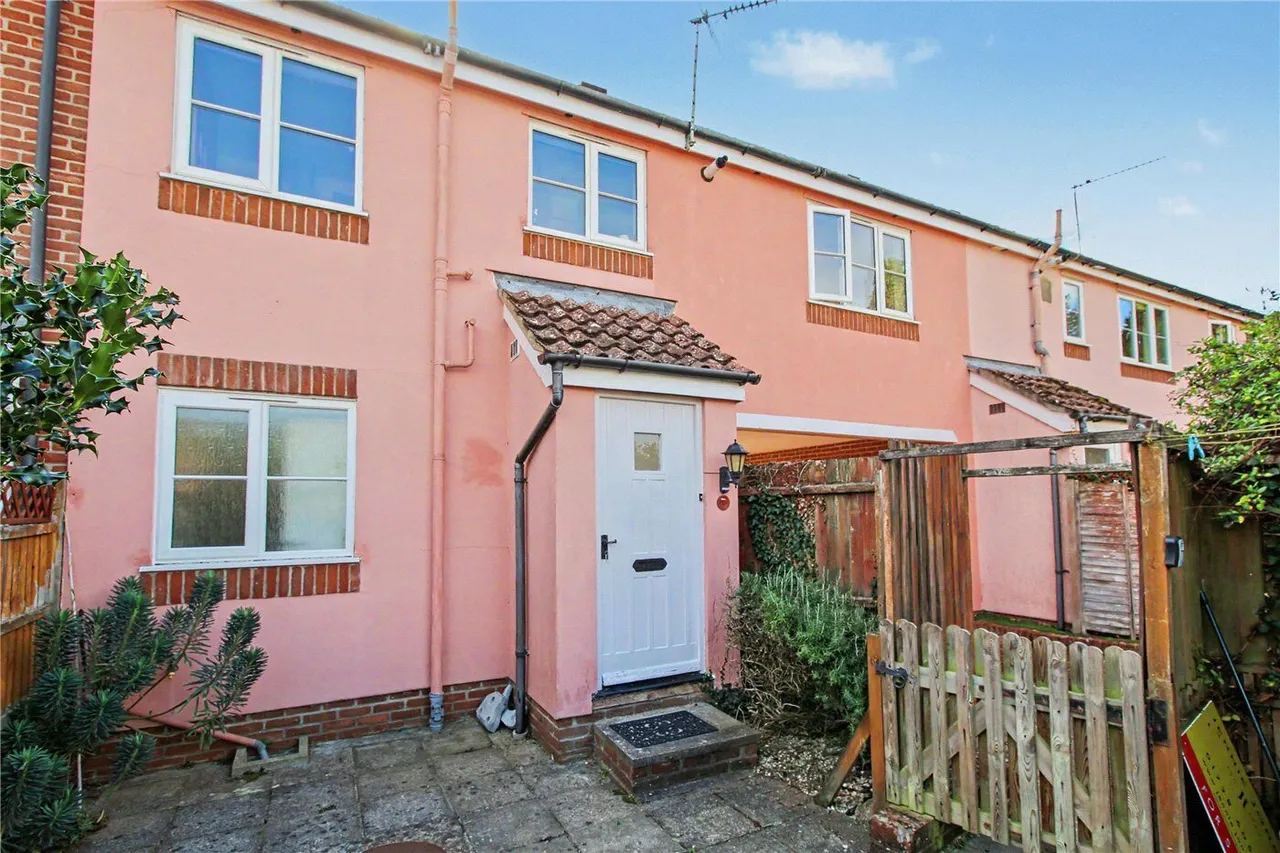 High Street, Wangford, NR34, photo 17