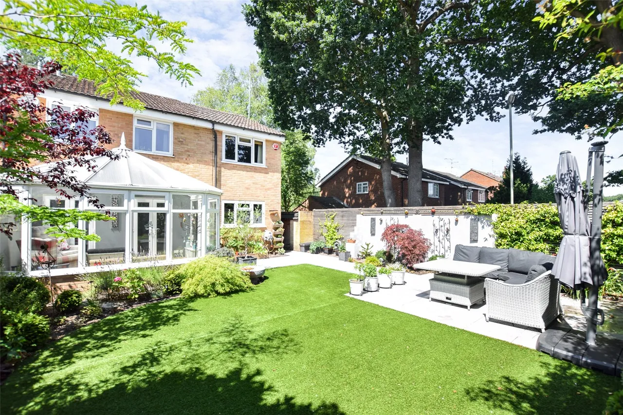 Sandy Lane, Farnborough, Hampshire, GU14 9LA, photo 5