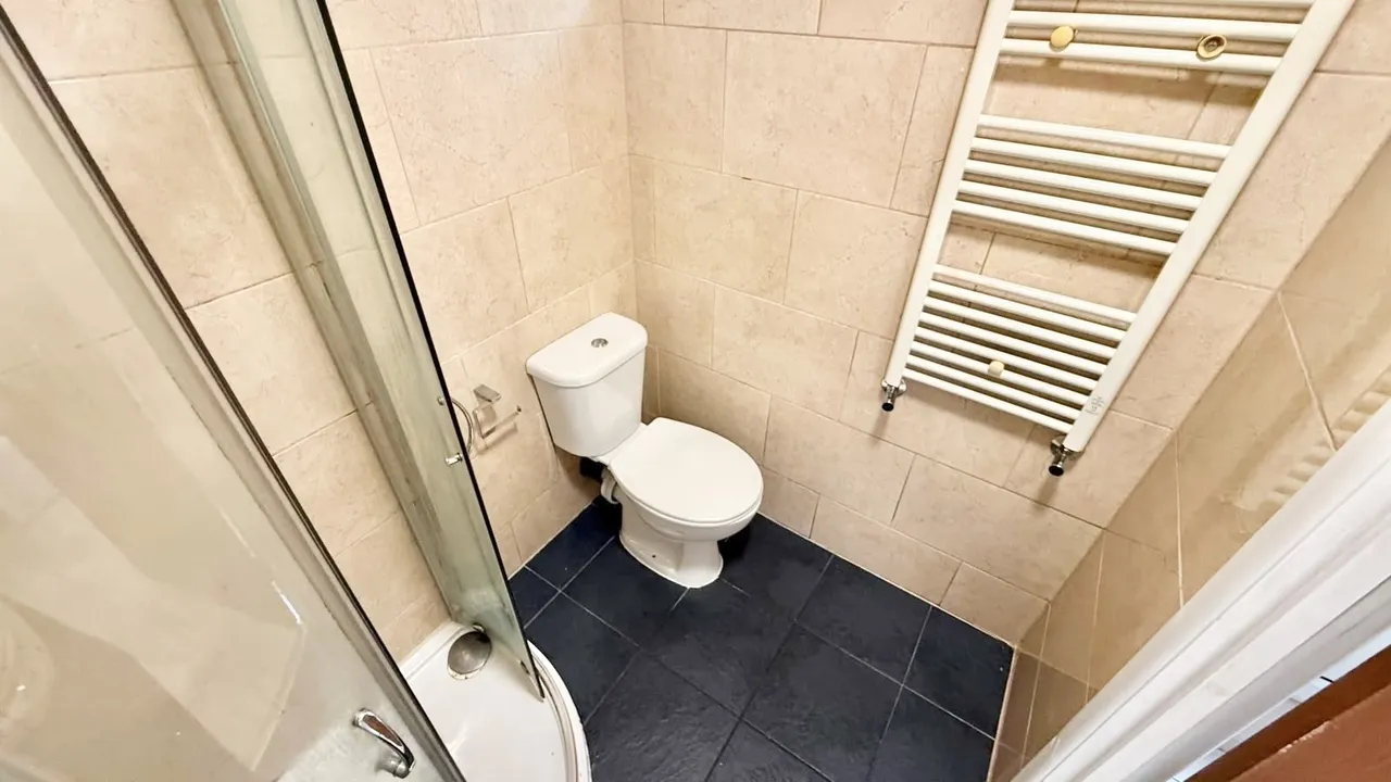 Heeley Road, B29, photo 10