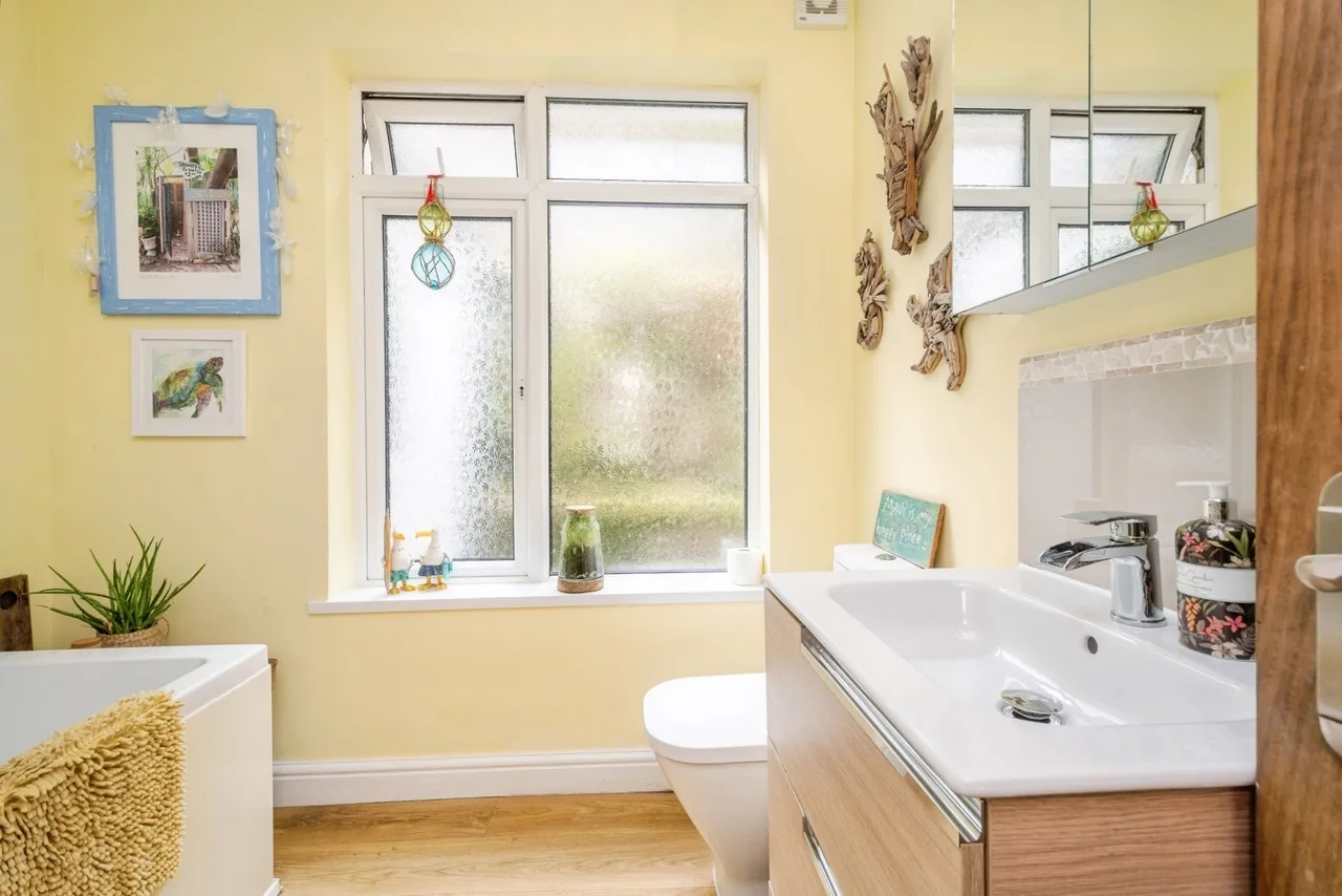 The Coombes, Polperro, PL13, photo 21