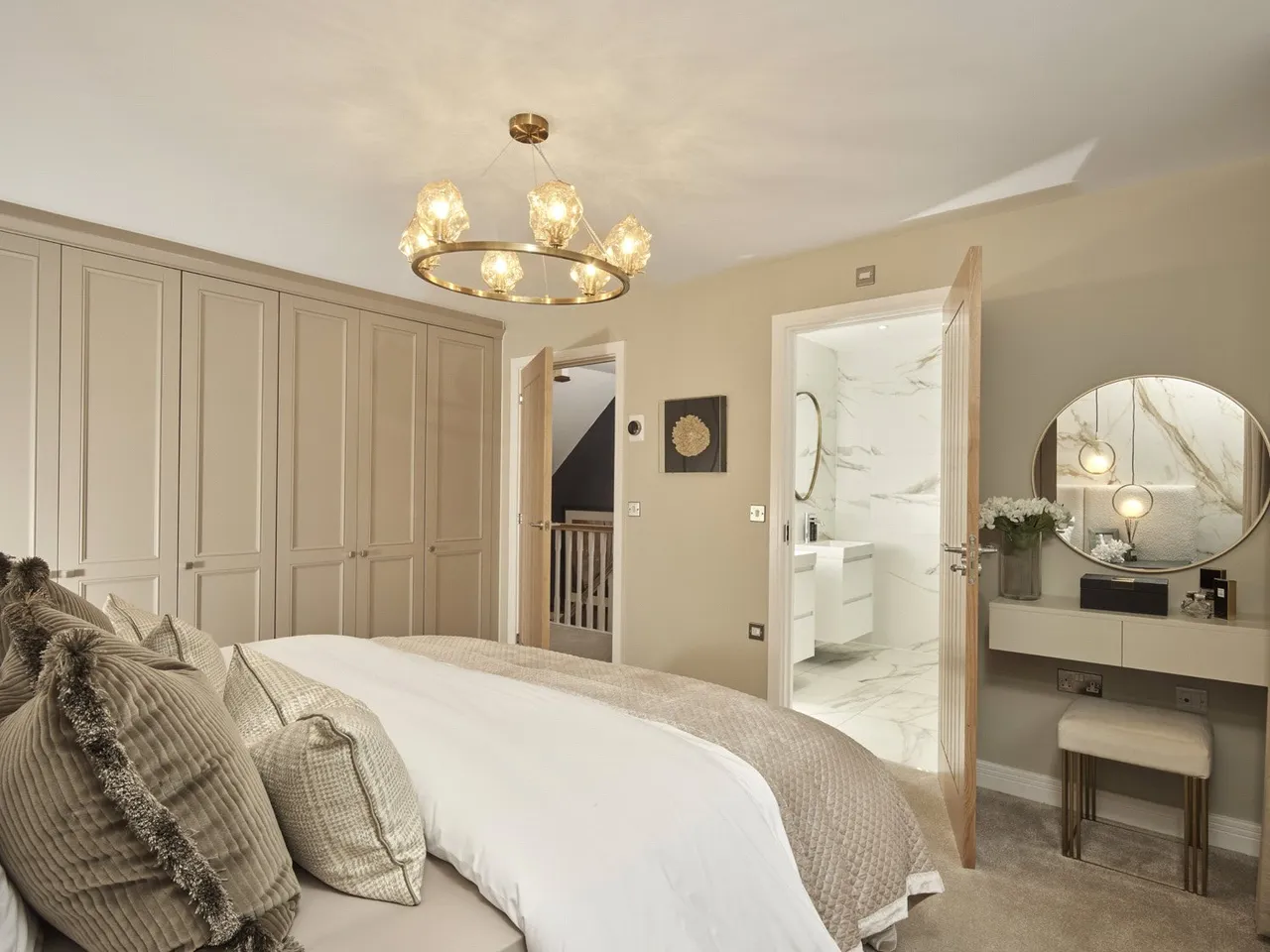 King George's Vale, Coronation Avenue, Cuffley, Hertfordshire, EN6 4FH, photo 15