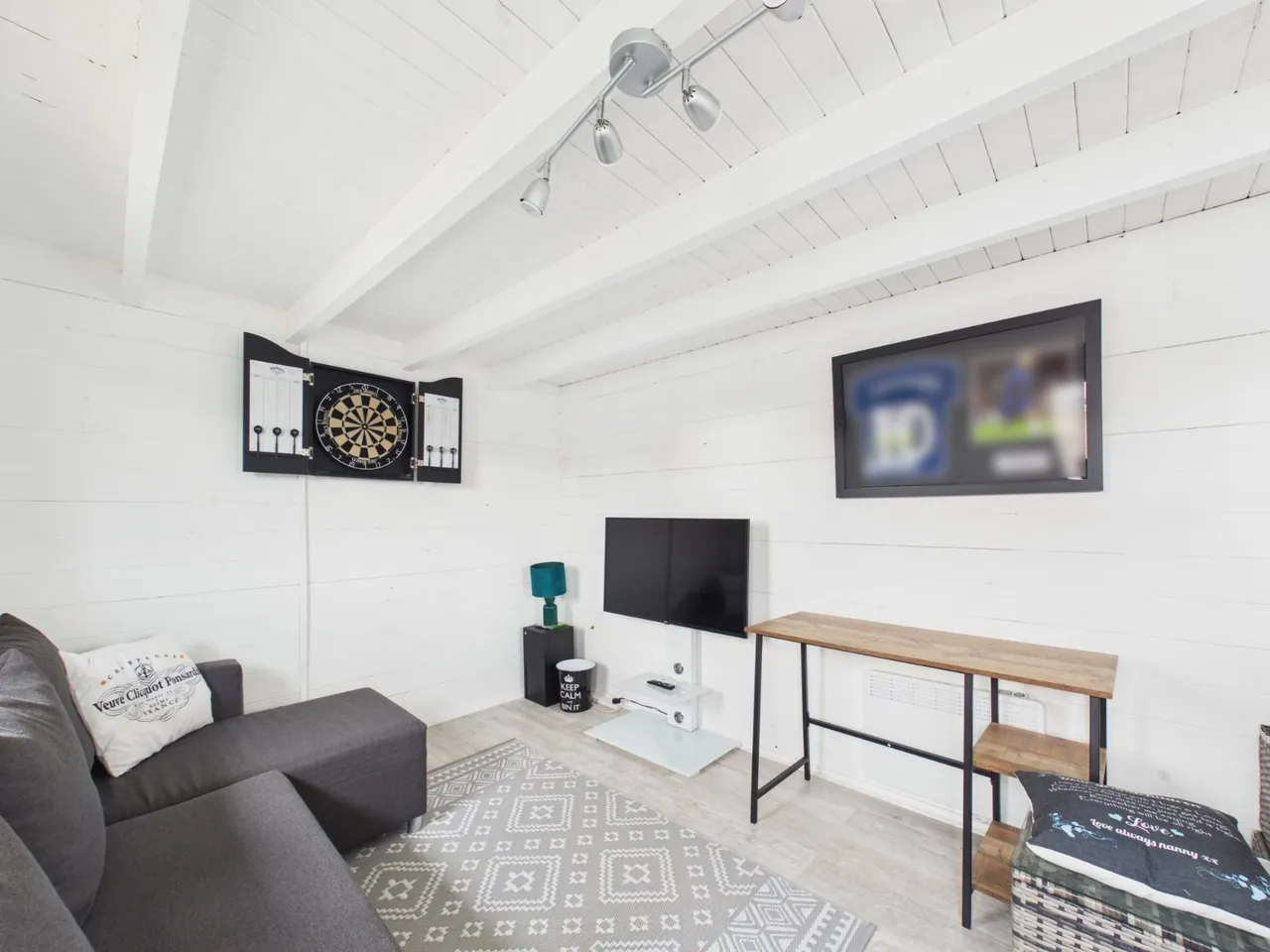Carrington Avenue, Flackwell Heath, HP10, photo 15