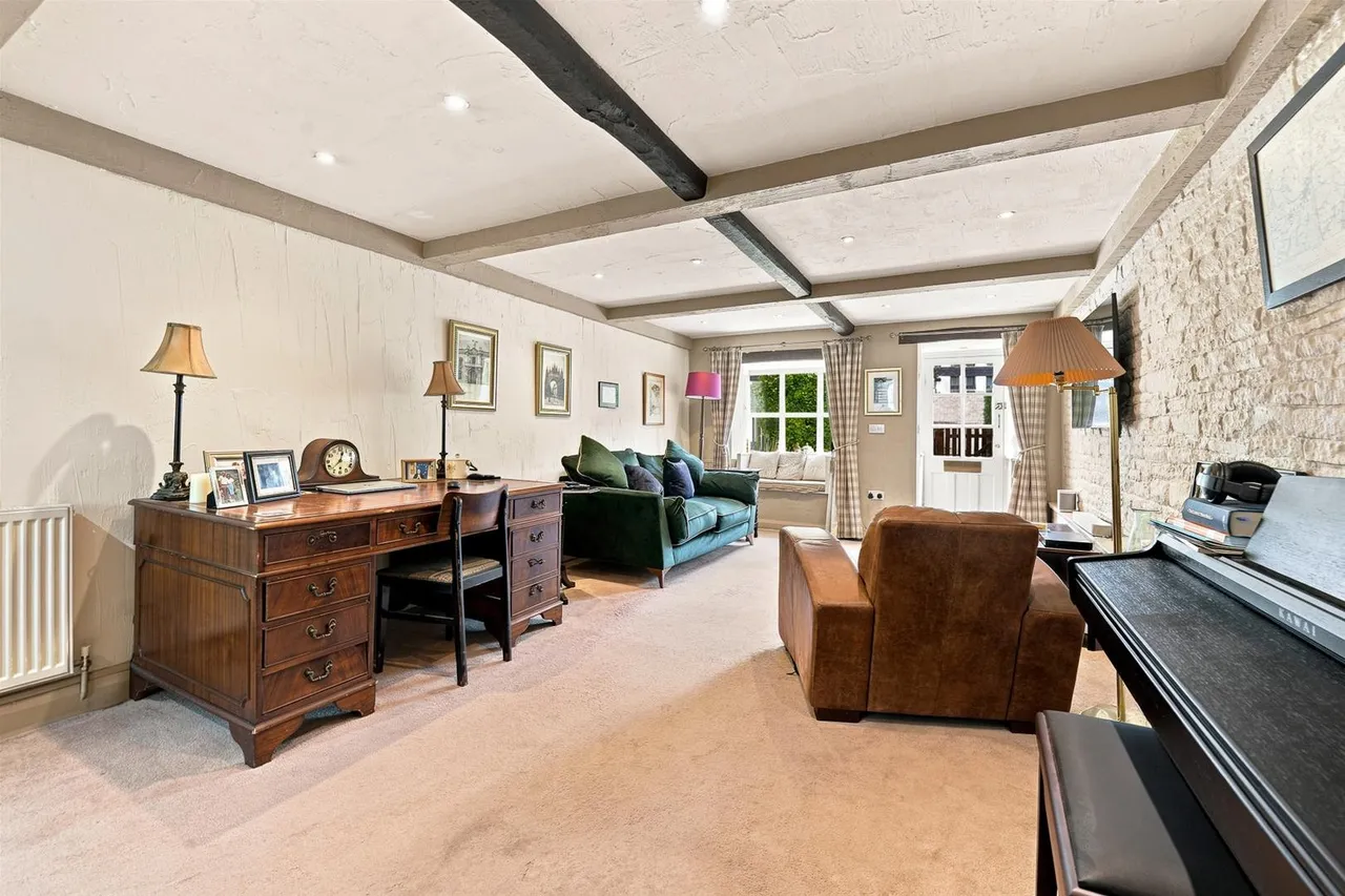 Pearl Street, Prestbury, photo 6