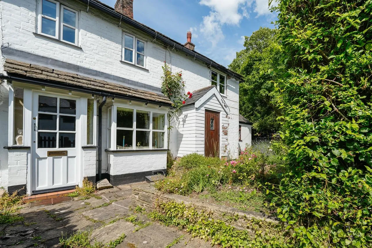 Pearl Street, Prestbury, photo 20