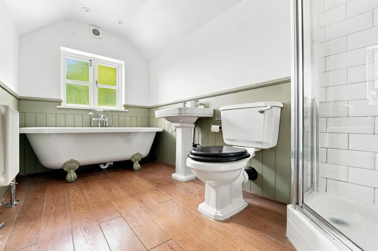 Pearl Street, Prestbury, photo 14