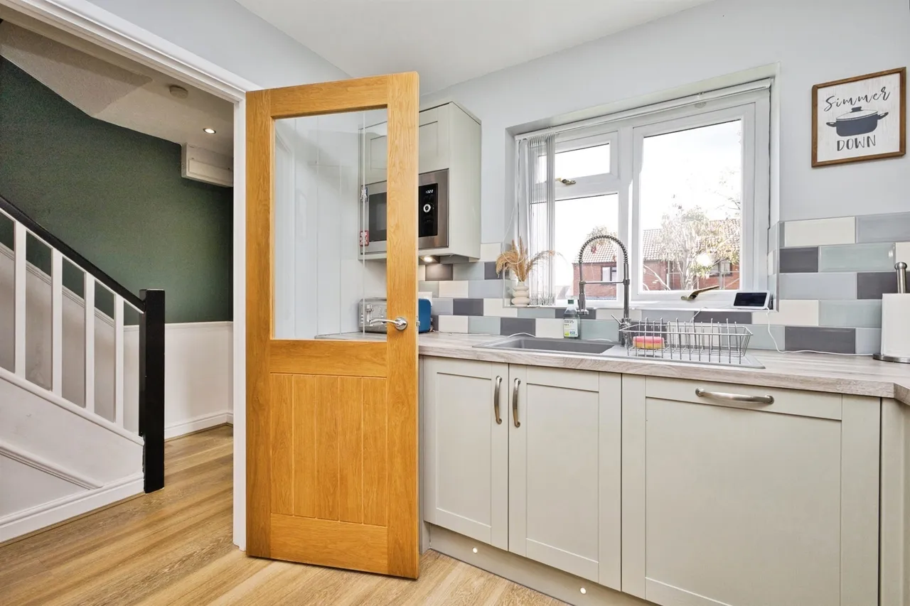 Orchard Rise, Crewkerne, TA18, photo 6