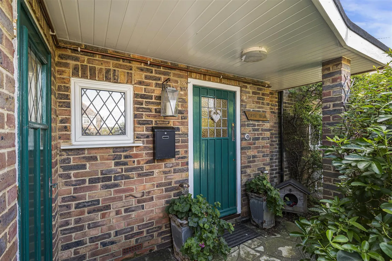 Grove Road, Seaford, photo 25