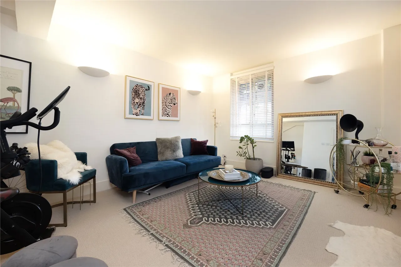 Swan Court, Chelsea Manor Street, Chelsea, SW3, photo 9