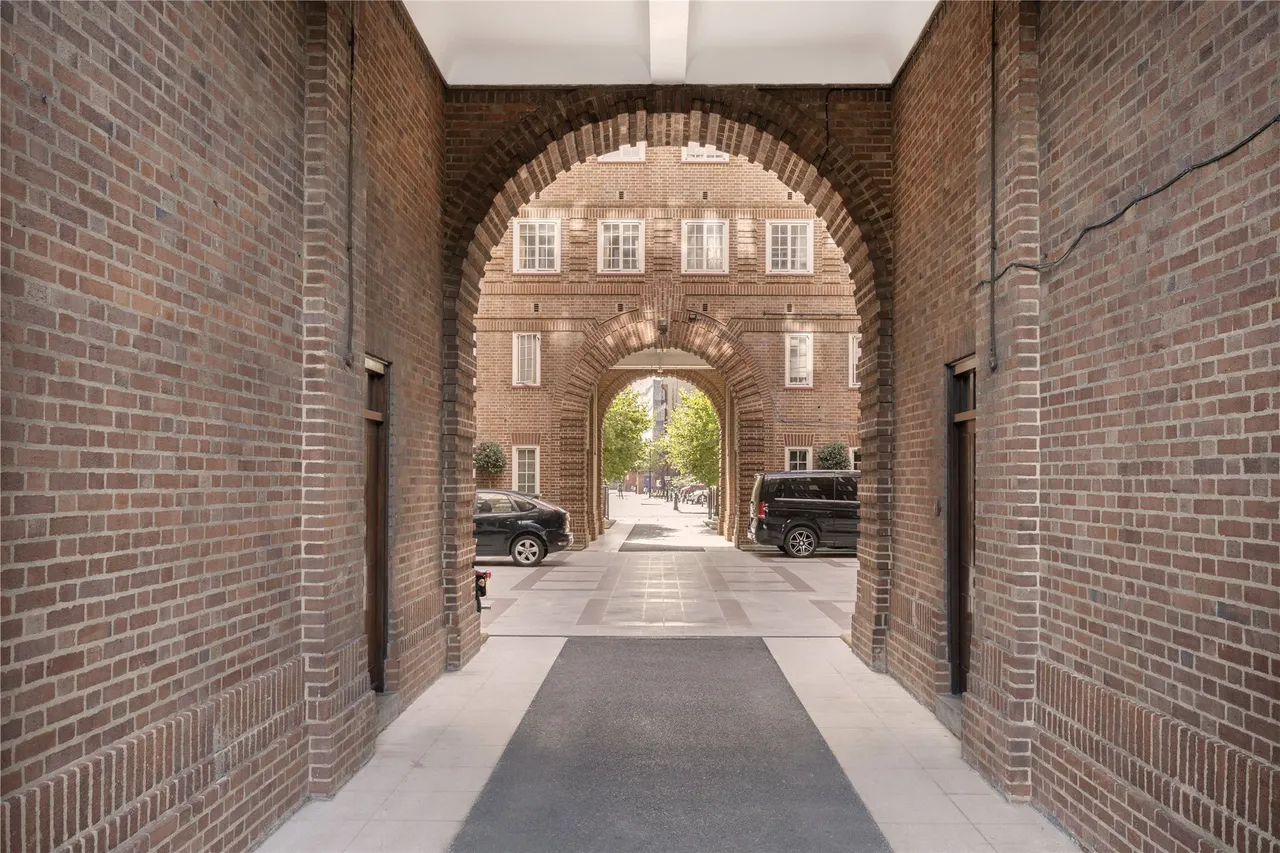 Swan Court, Chelsea Manor Street, Chelsea, SW3, photo 11