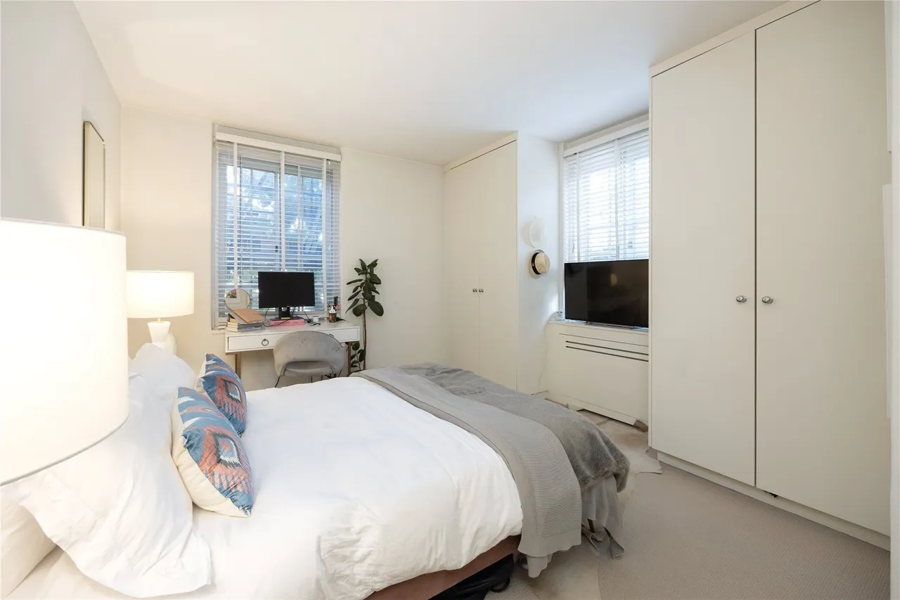 Swan Court, Chelsea Manor Street, Chelsea, SW3, photo 6