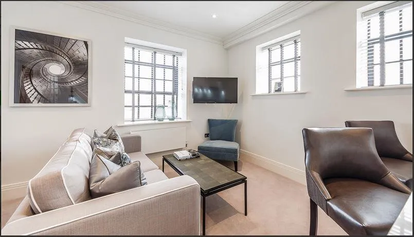 2 bed flat to rent, Rainville Road, Hammermith, W6